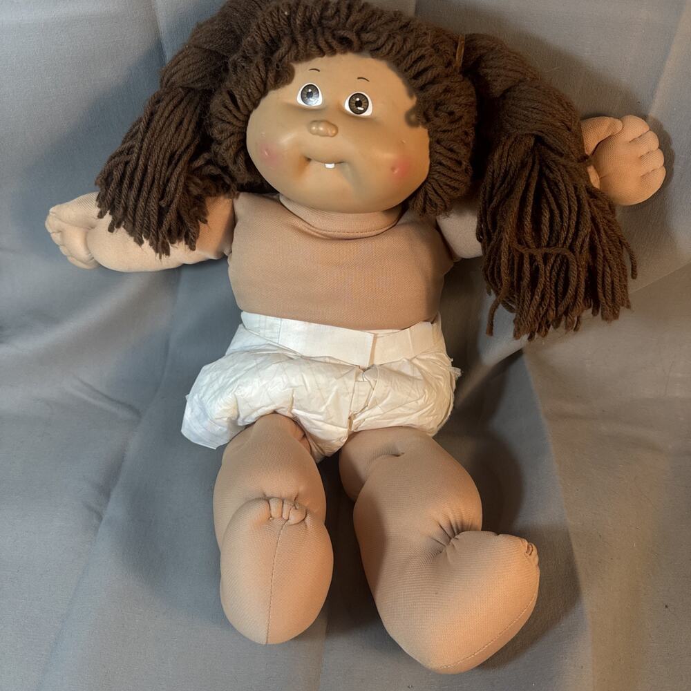 Vintage 78- 1982 Cabbage Patch Doll Long Brown Hair Brown Eyes No Clothes 86